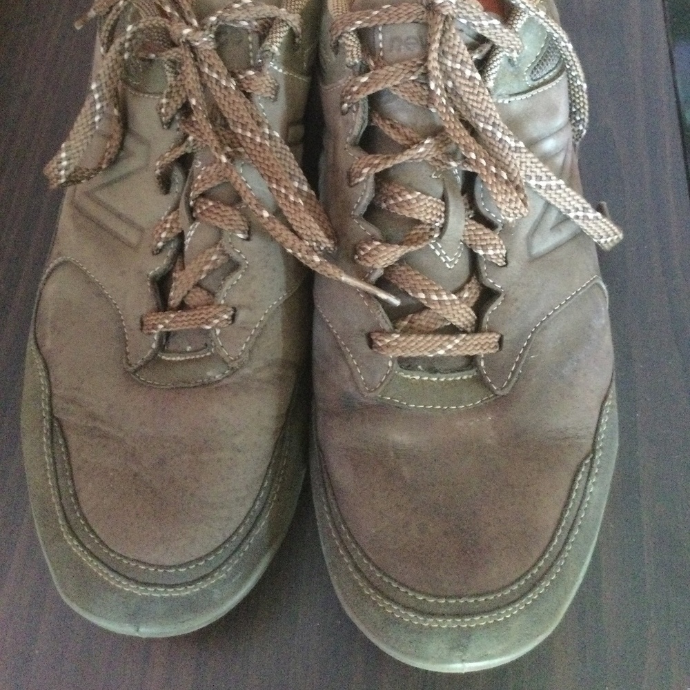 New Balance Water Resistant, Walking Shoes in excellent condition